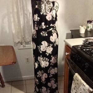 Three Hearts Black and White Floral Maxi Dress